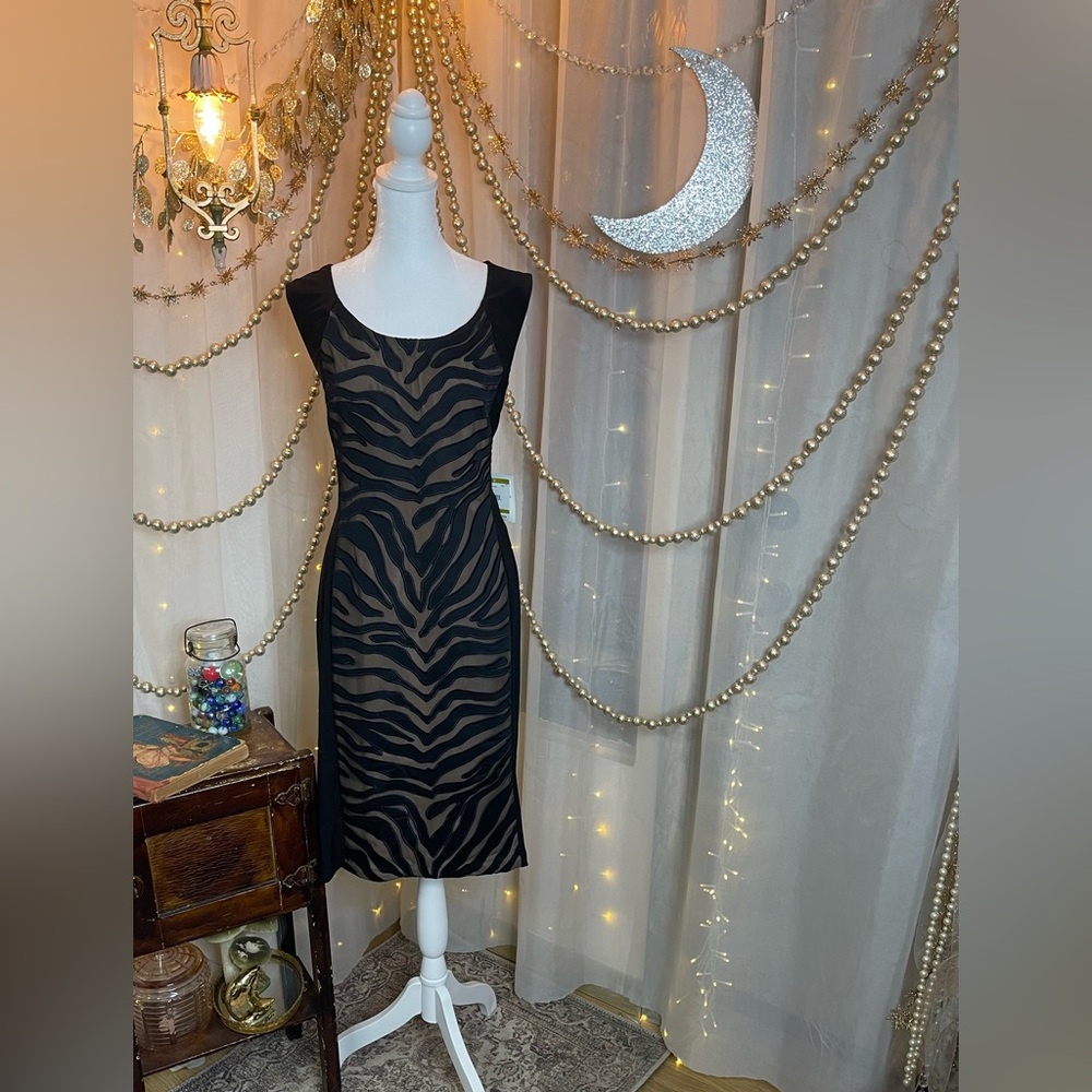 Anne Klein Black and Tan Tiger Stripe Sheath Midi Dress
